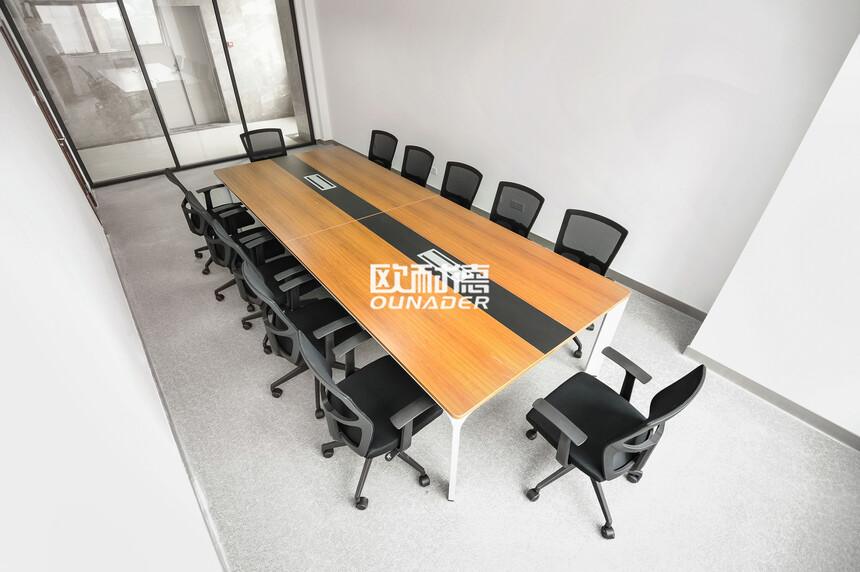 1704678701359514.jpg 55、总经办会议室.jpg