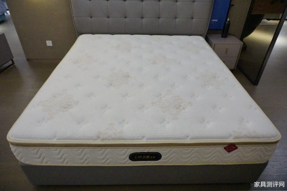 8022d0a8a0b4b295f8602c1b207ff174.jpg 1_副本.jpg