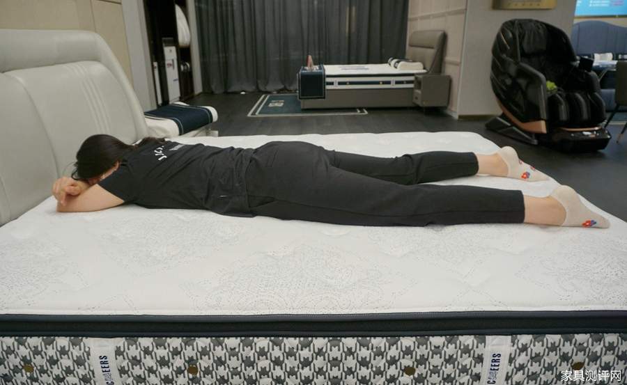 83b5ce043911f76c320416a505cf9663.jpg 40_副本.jpg