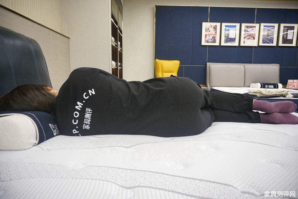 199b8c90e64416c1985fd2c587794054.jpg 17_副本.jpg