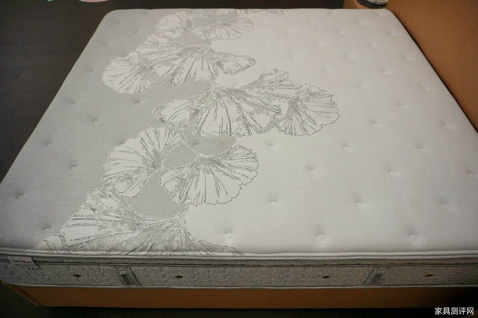 ea37b4acaa2d22cd856b3f37ee8b34c1.jpg image007_副本.jpg